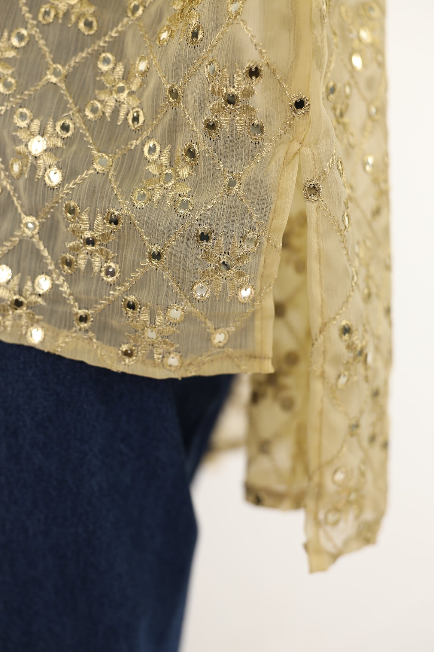 Fantasy mirror top in beige