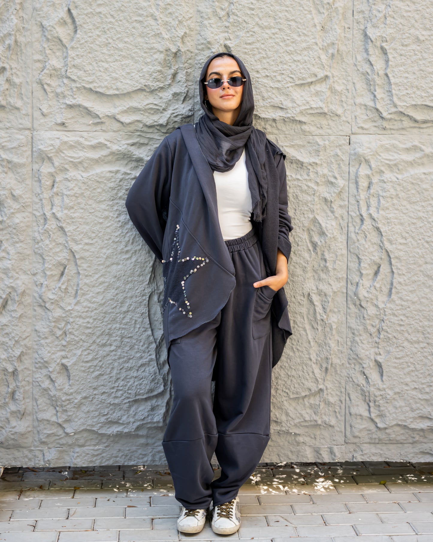Star allure balloon pants in grey