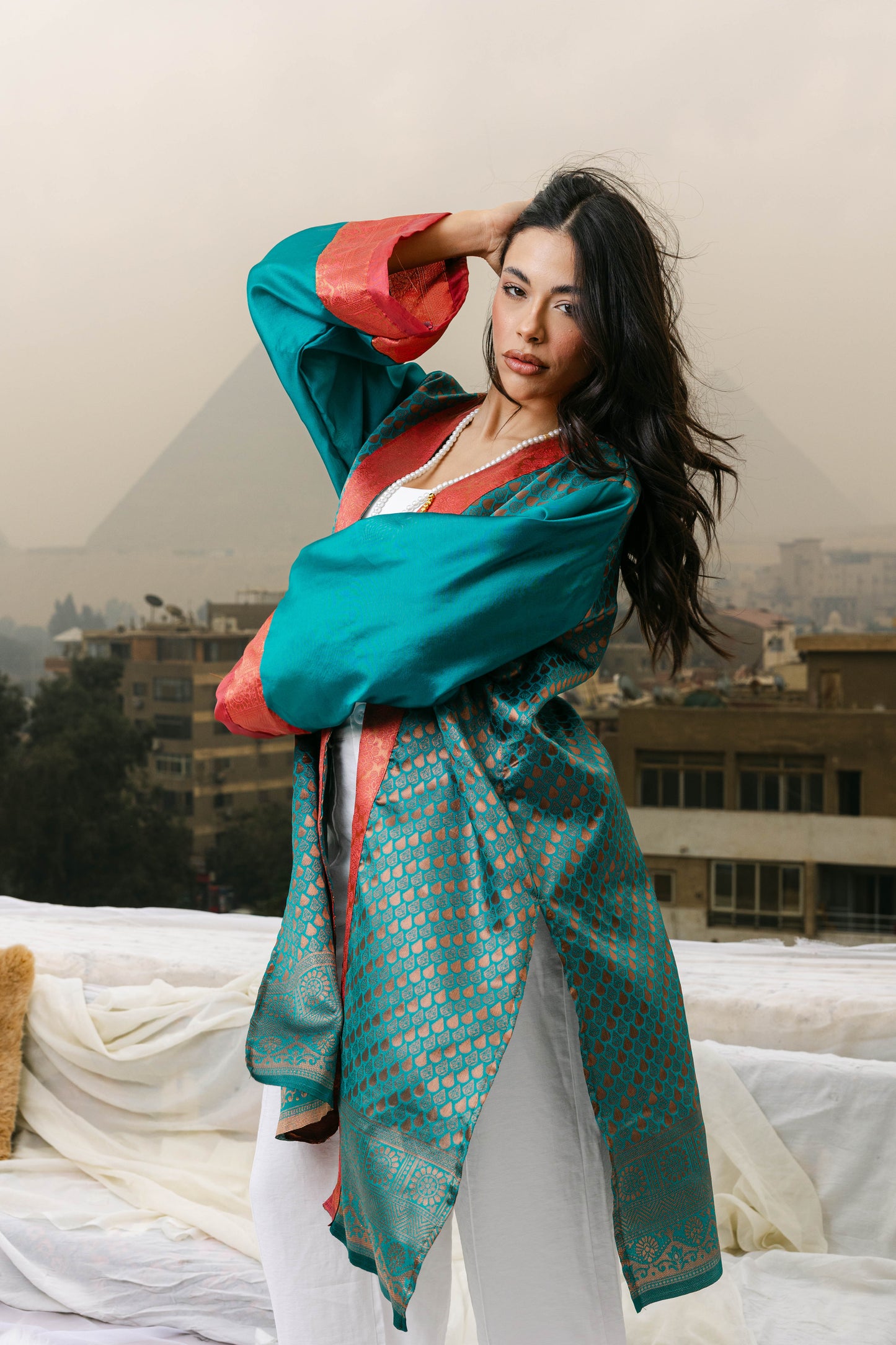 Jowayria in turquoise