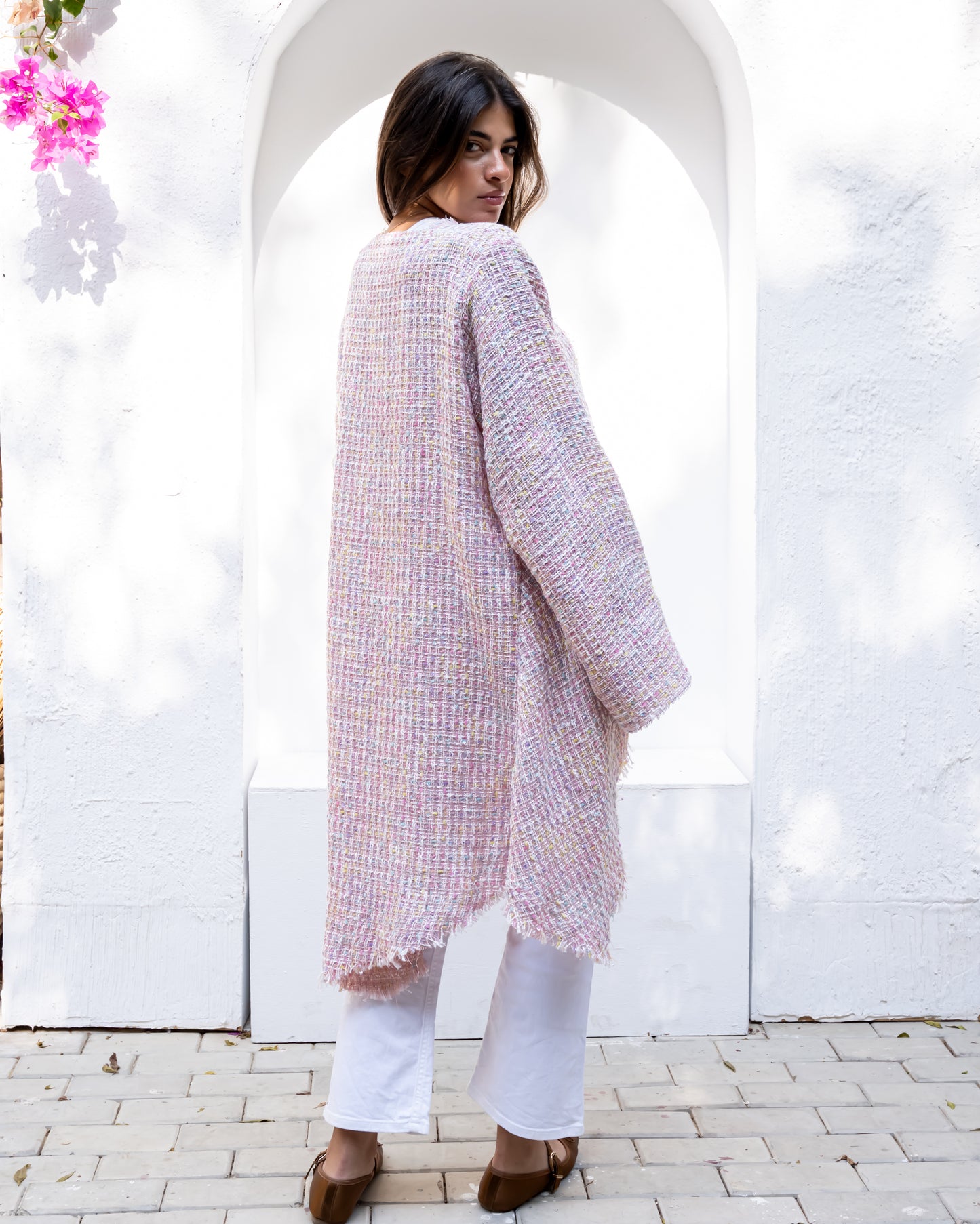 Soft horizon in powder pink