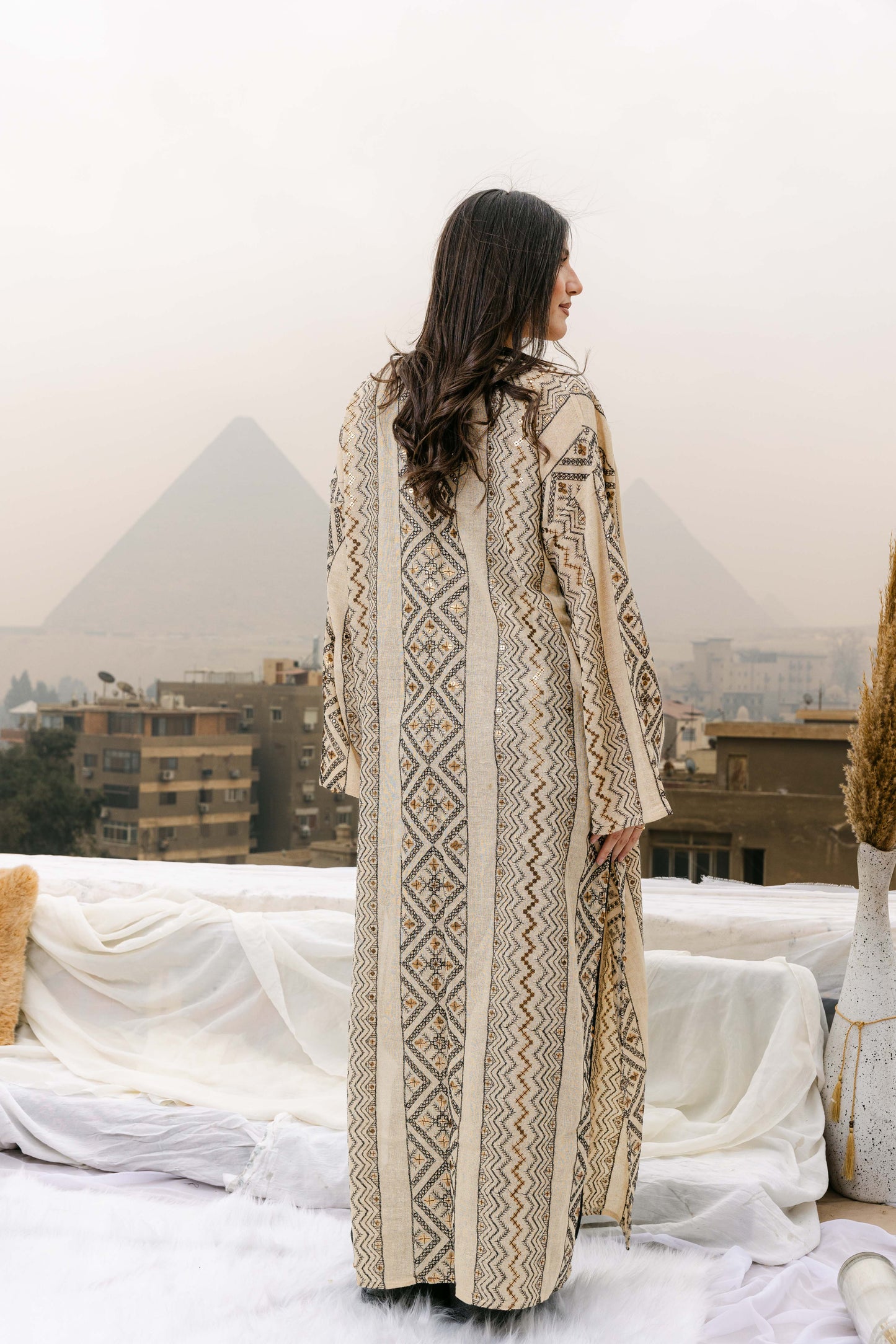 Jamila kaftan in beige