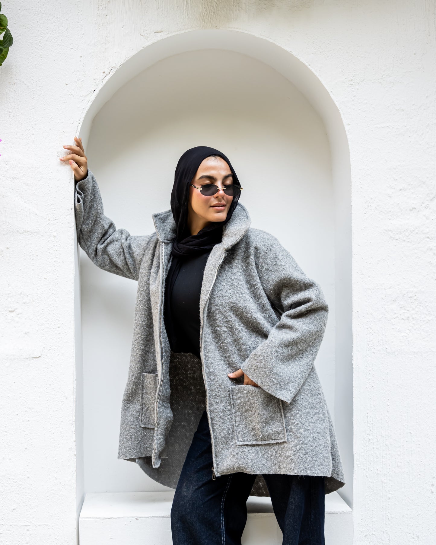 Warm essence in grey