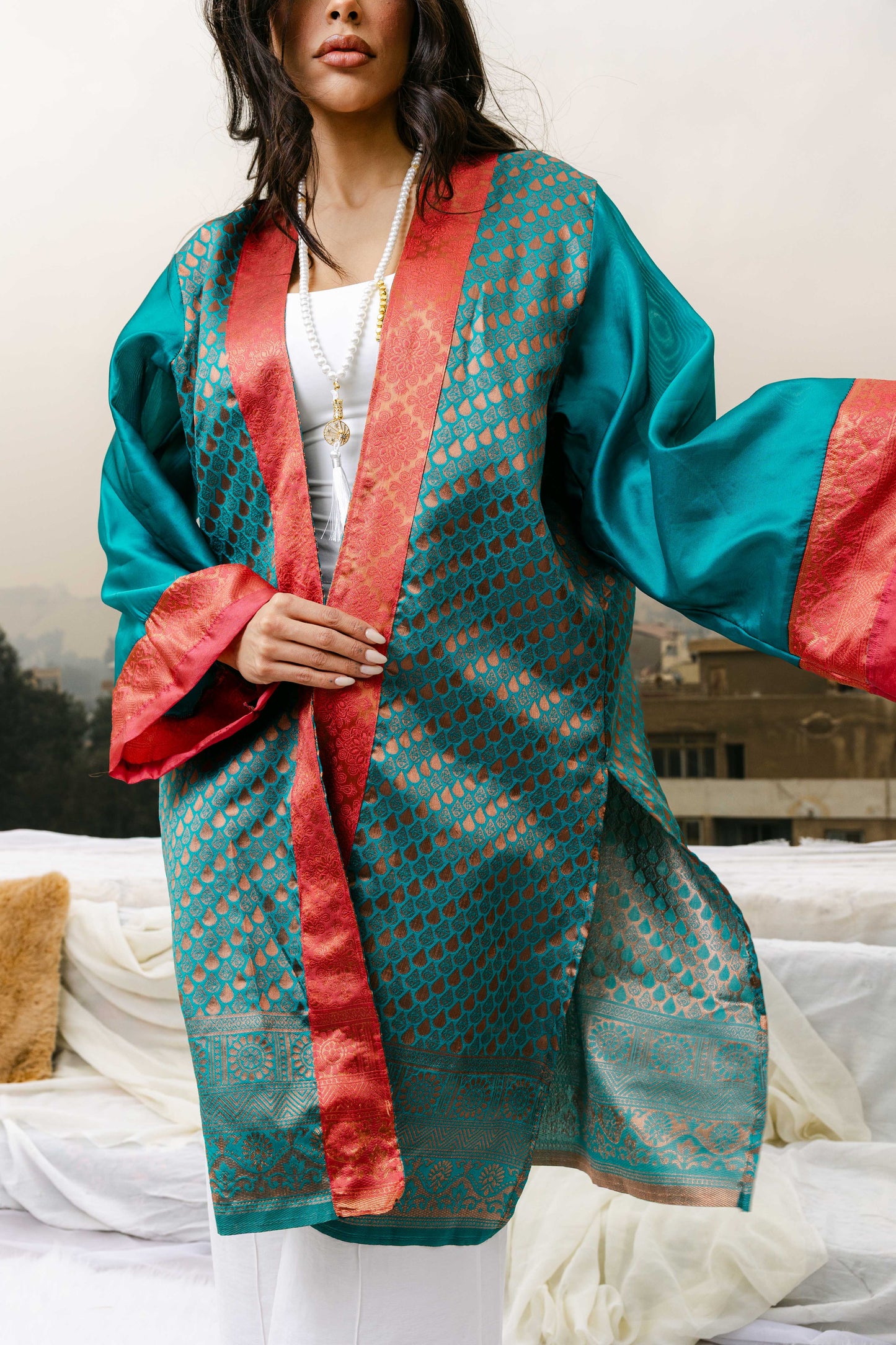 Jowayria in turquoise