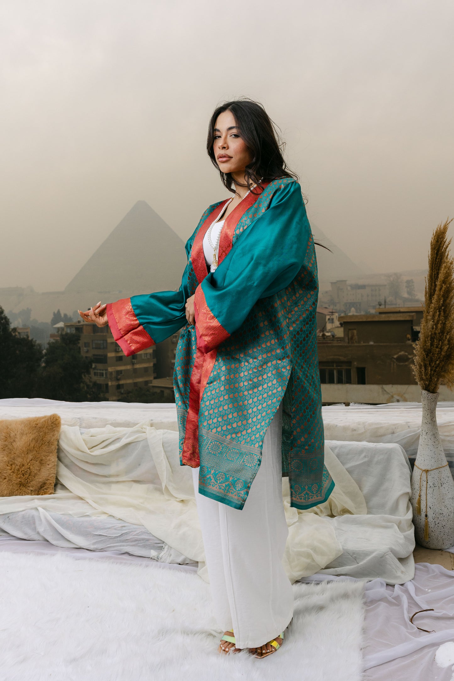 Jowayria in turquoise