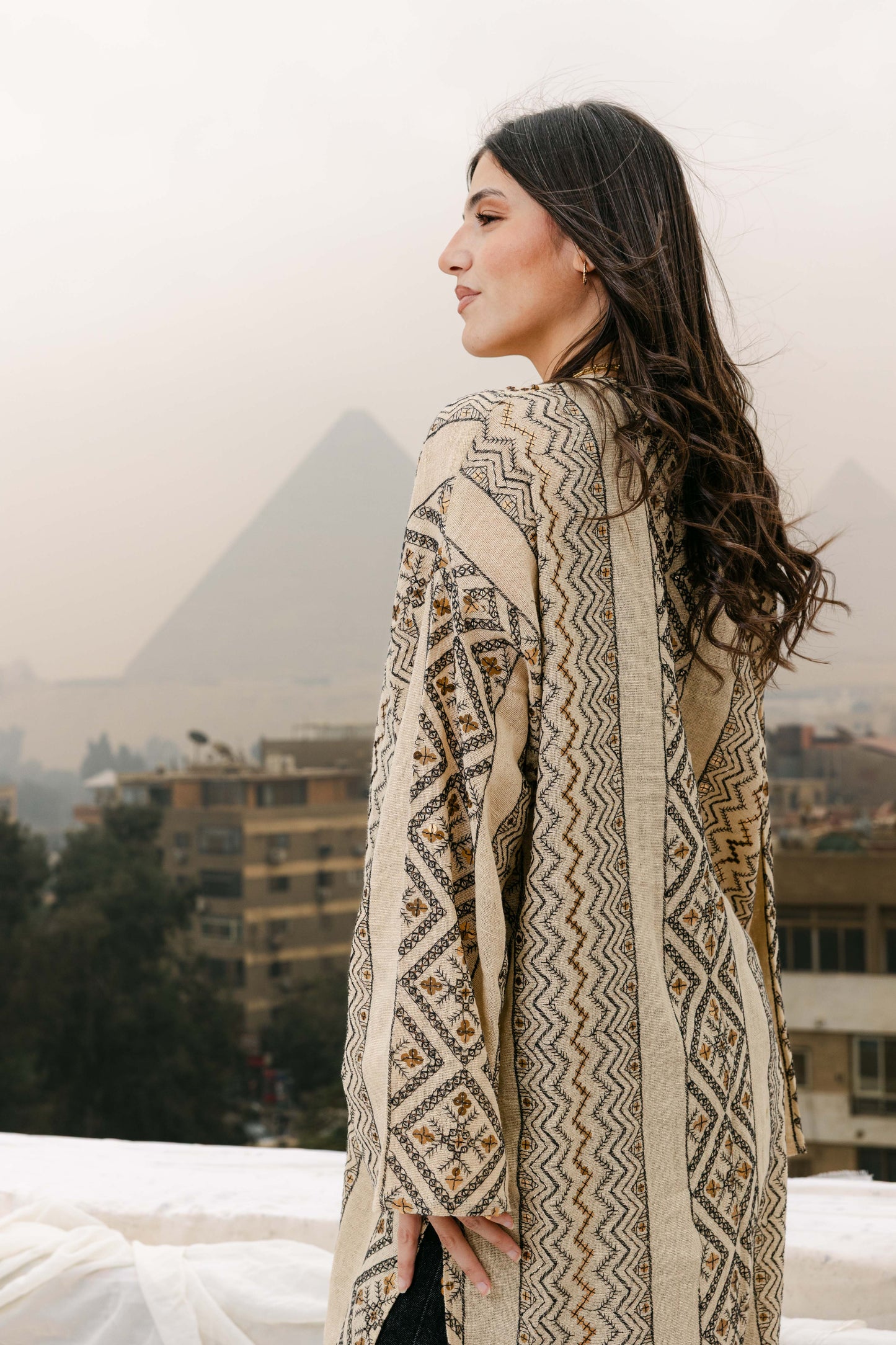 Jamila kaftan in beige