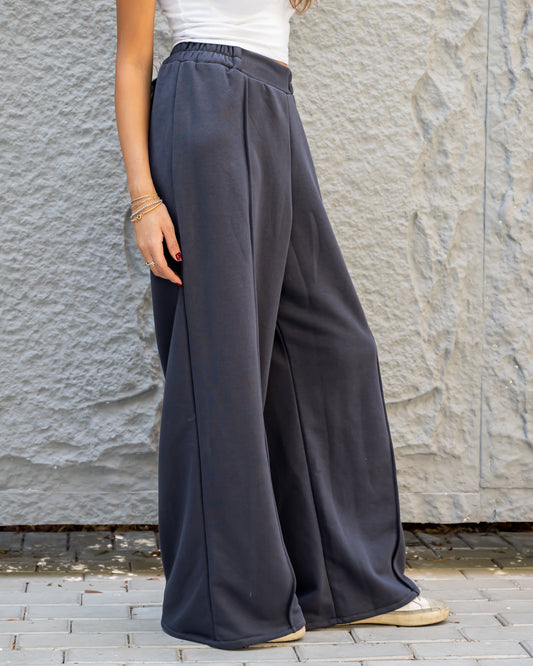 Star allure wide leg pants in grey