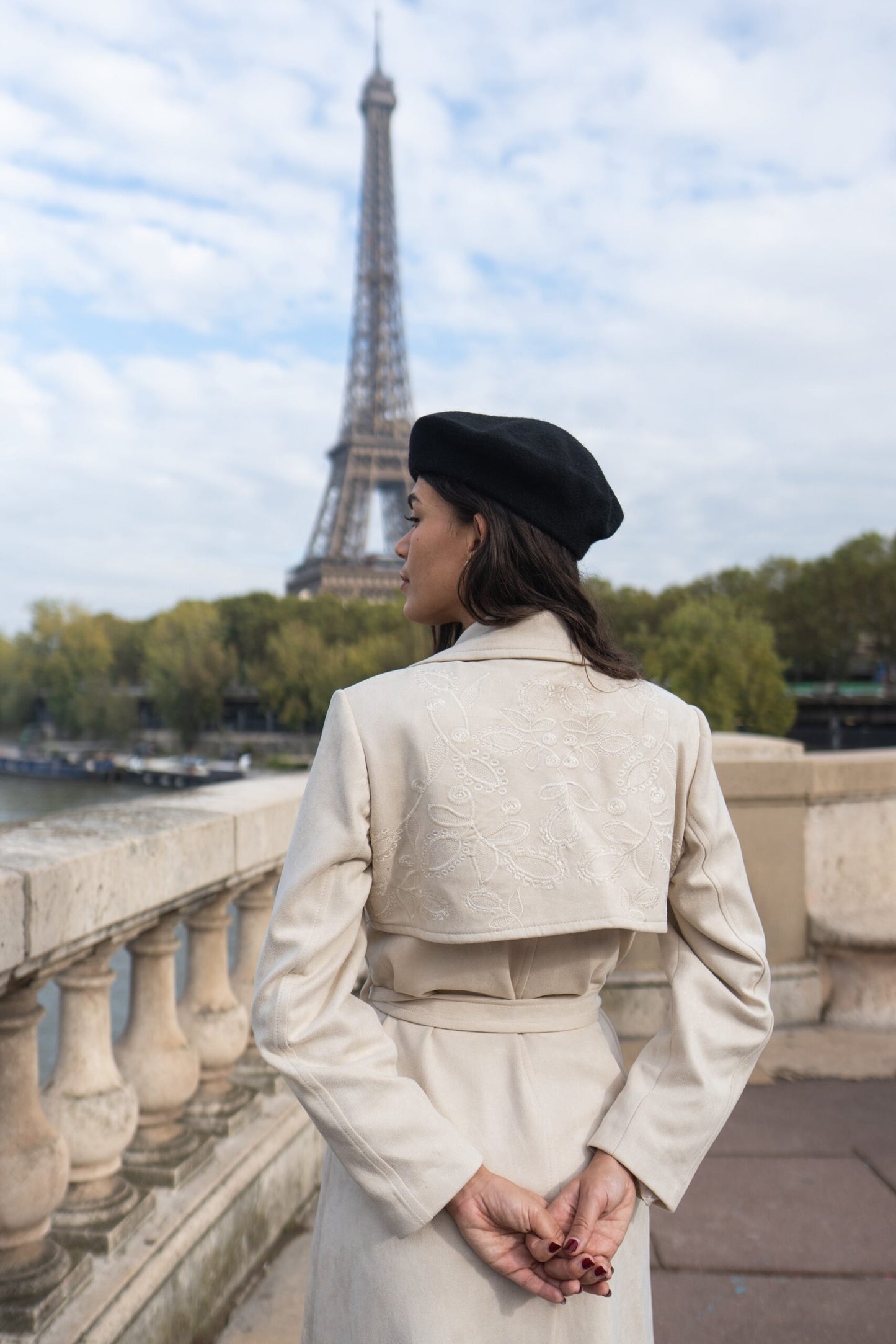 Strasbourg suede off white embroidered coat