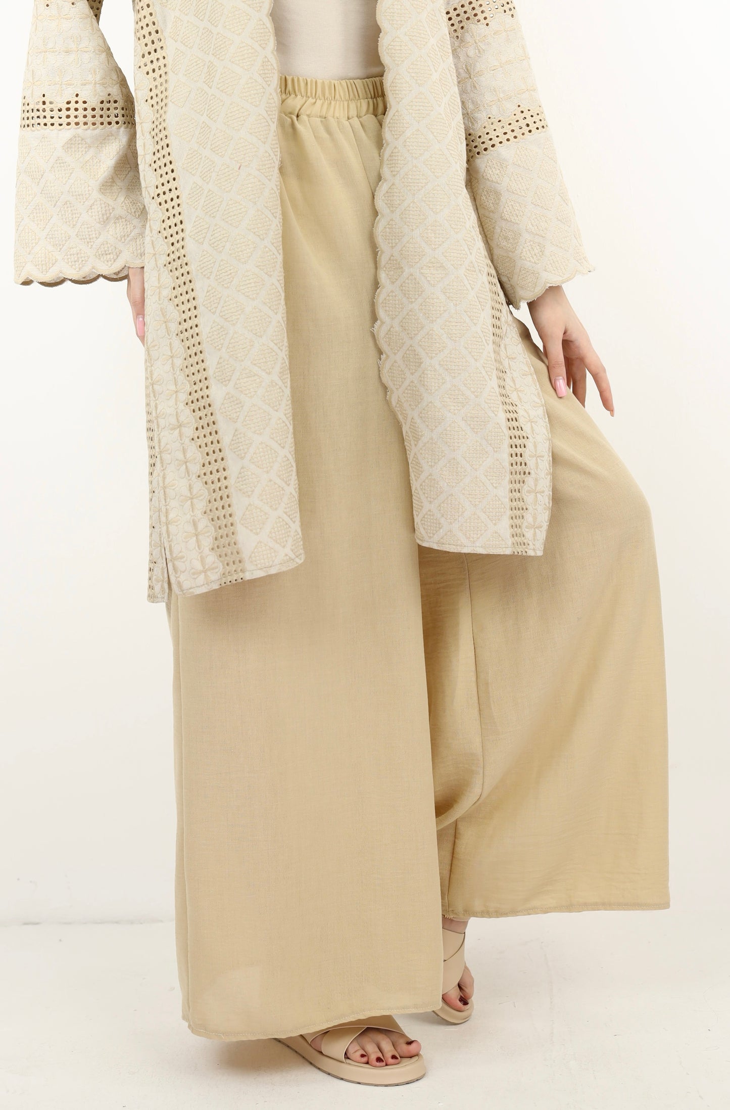 Wide leg linen beige pants